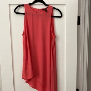 BCBG SLEEVELESS TOP
